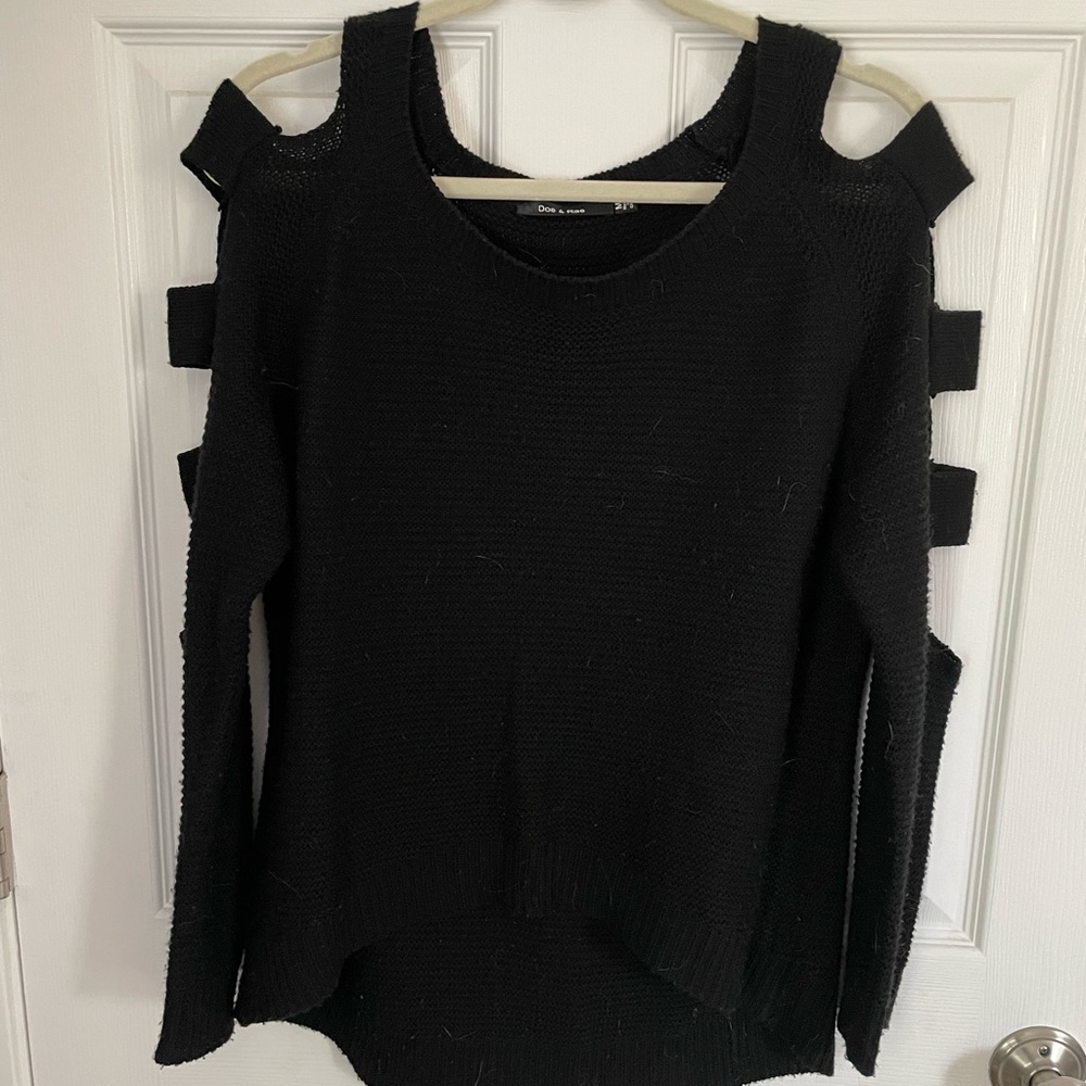 Doe & Rae Black sweater